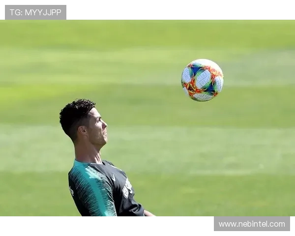 广州足球队引领最新足球意识TOP10榜单，展现实力与风采